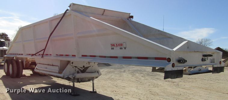 image for item DH8249 2005 Trail Blazer S4202 bottom dump trailer