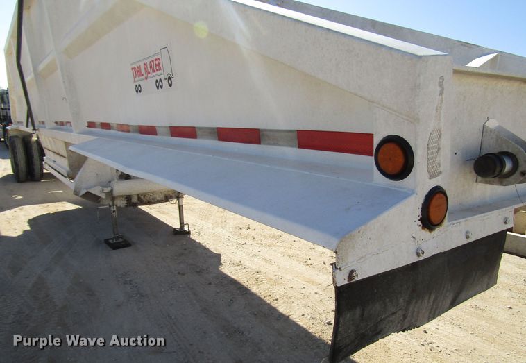 image for item DH8249 2005 Trail Blazer S4202 bottom dump trailer