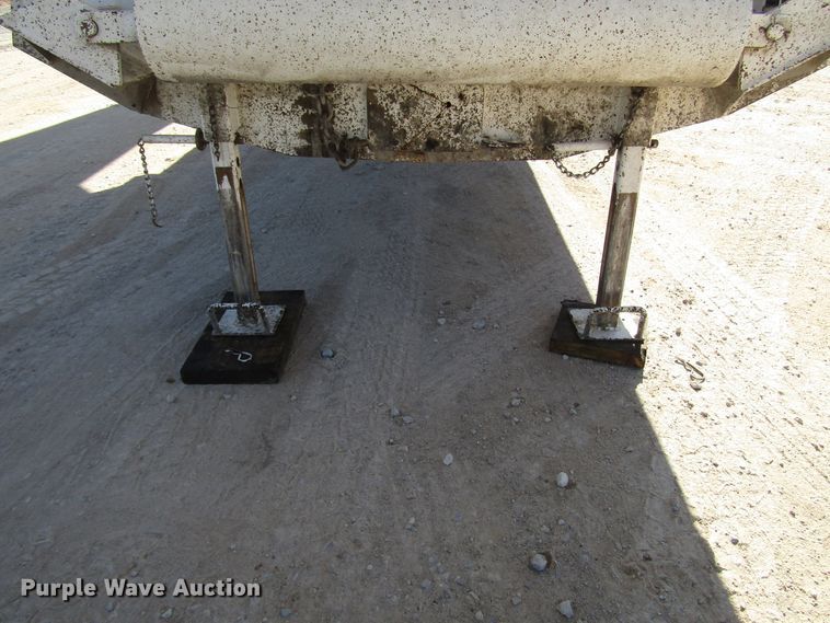 image for item DH8249 2005 Trail Blazer S4202 bottom dump trailer