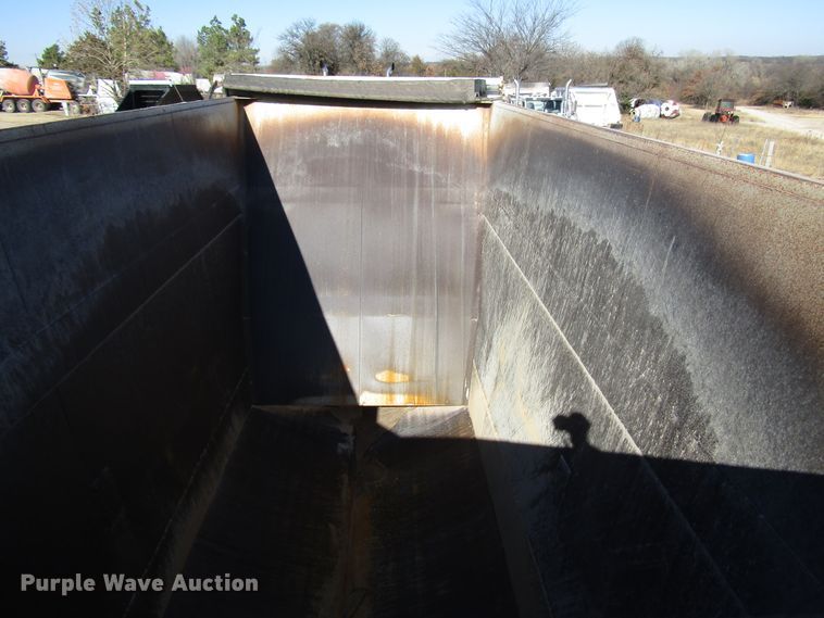 image for item DH8249 2005 Trail Blazer S4202 bottom dump trailer