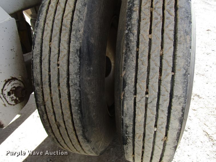 image for item DH8249 2005 Trail Blazer S4202 bottom dump trailer