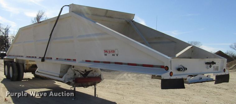 image for item DH8250 2006 Trail Blazer S4202 bottom dump trailer