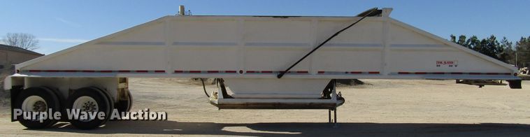 image for item DH8250 2006 Trail Blazer S4202 bottom dump trailer