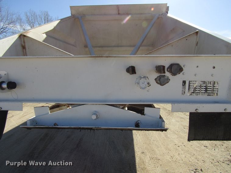 image for item DH8250 2006 Trail Blazer S4202 bottom dump trailer