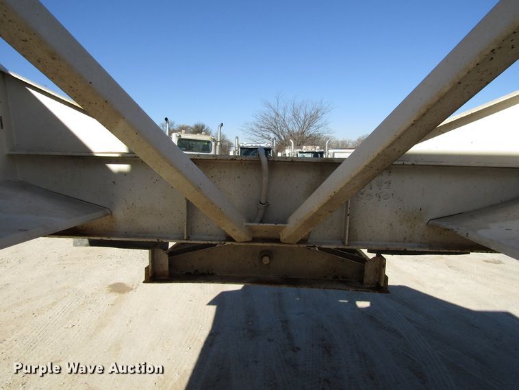 image for item DH8250 2006 Trail Blazer S4202 bottom dump trailer