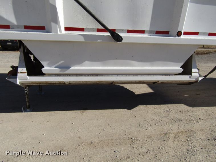 image for item DH8250 2006 Trail Blazer S4202 bottom dump trailer