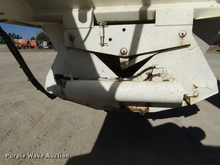 image for item DH8250 2006 Trail Blazer S4202 bottom dump trailer