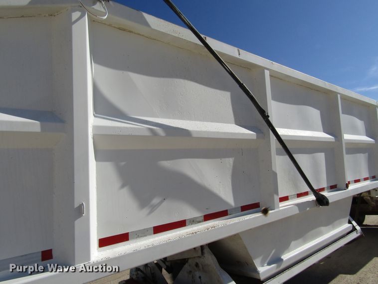 image for item DH8250 2006 Trail Blazer S4202 bottom dump trailer