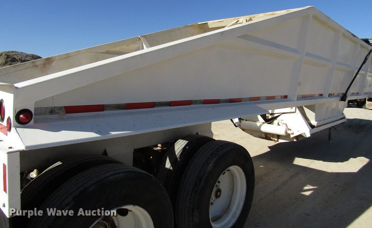 image for item DH8250 2006 Trail Blazer S4202 bottom dump trailer