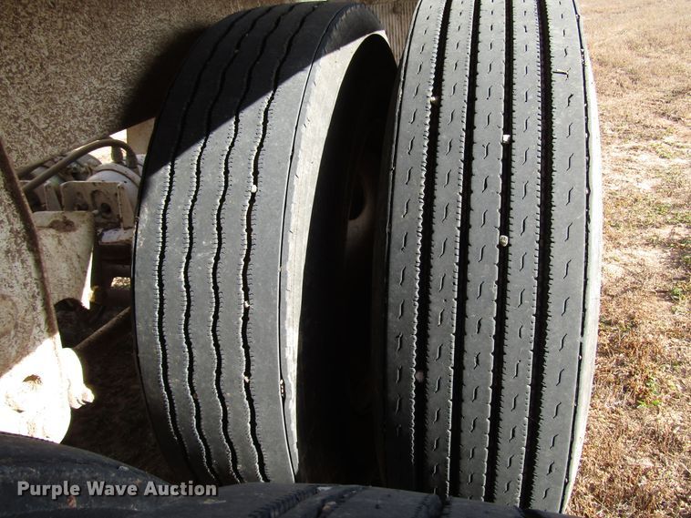 image for item DH8253 2014 CTS BDT40 bottom dump trailer