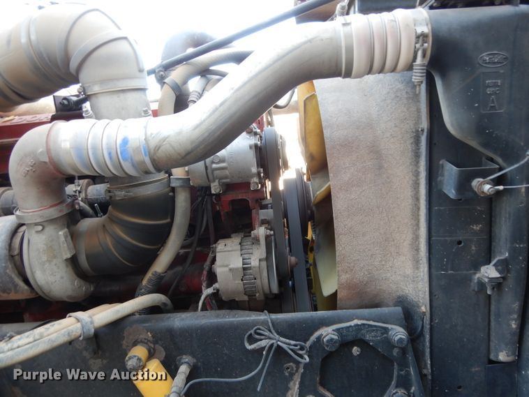 image for item DH8255 1999 Peterbilt 379 semi truck