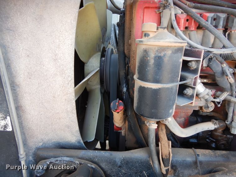 image for item DH8255 1999 Peterbilt 379 semi truck