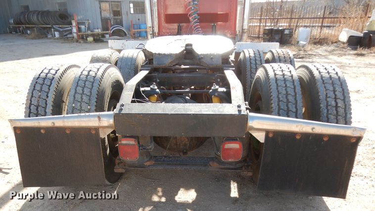 image for item DH8255 1999 Peterbilt 379 semi truck