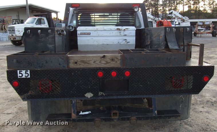 image for item DH8279 2011 Ford F450 Super Duty flatbed truck