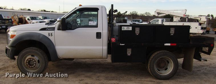 image for item DH8279 2011 Ford F450 Super Duty flatbed truck