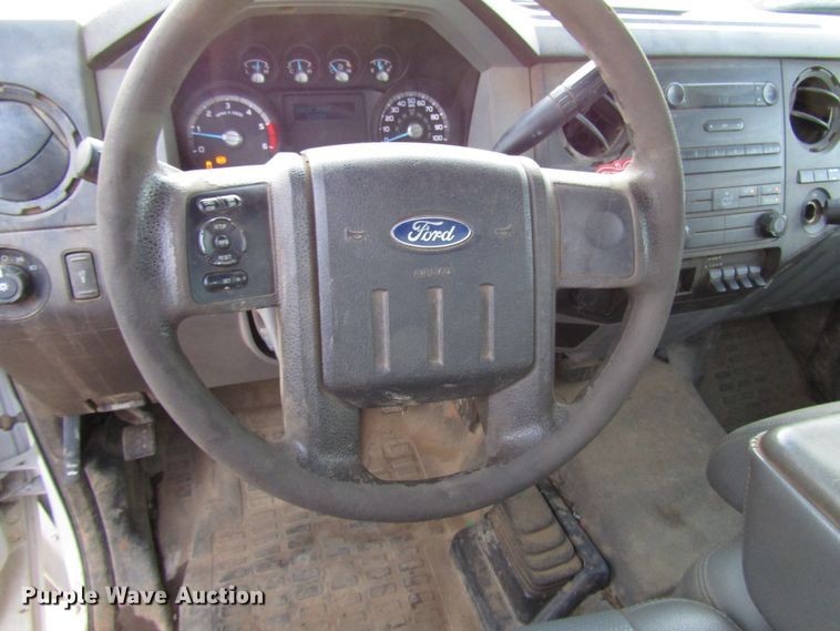 image for item DH8279 2011 Ford F450 Super Duty flatbed truck