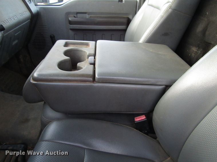 image for item DH8279 2011 Ford F450 Super Duty flatbed truck