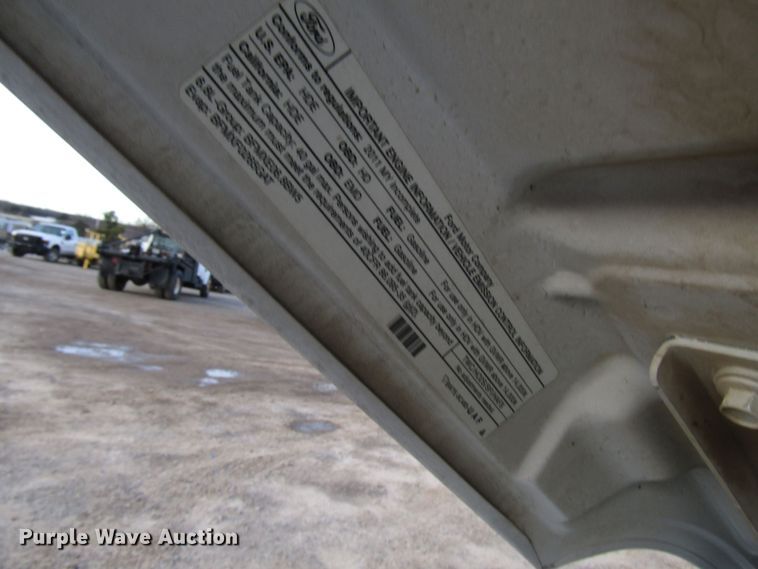 image for item DH8279 2011 Ford F450 Super Duty flatbed truck