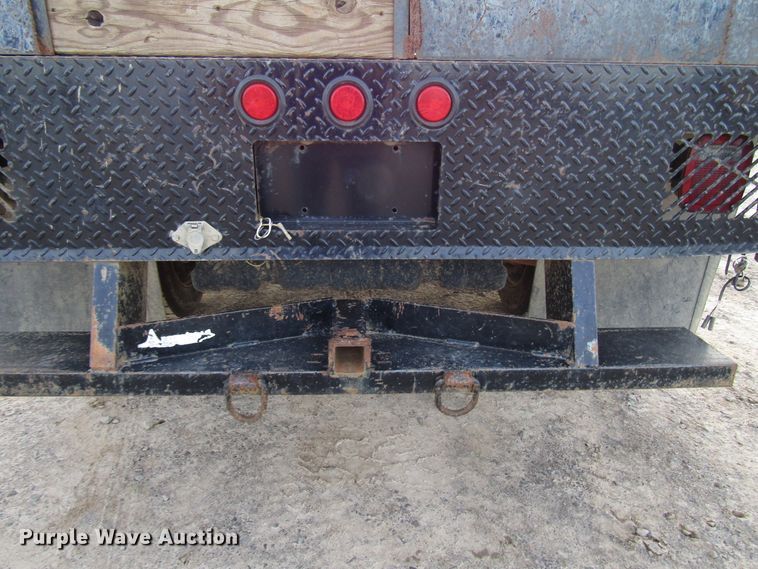 image for item DH8279 2011 Ford F450 Super Duty flatbed truck