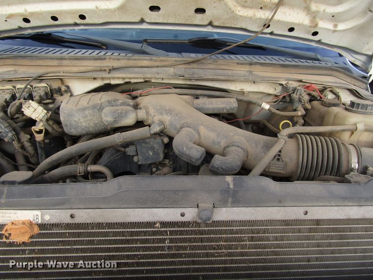 image for item DH8281 2009 Ford F250 Super Duty utility bed pickup truck