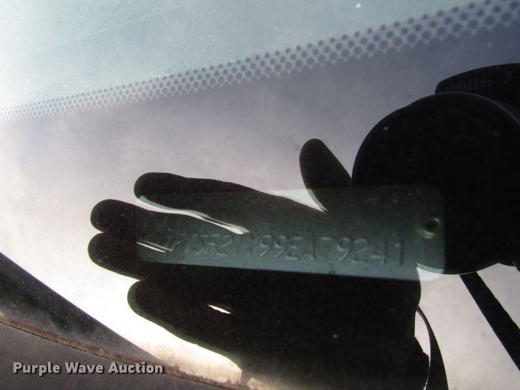 image for item DH8281 2009 Ford F250 Super Duty utility bed pickup truck