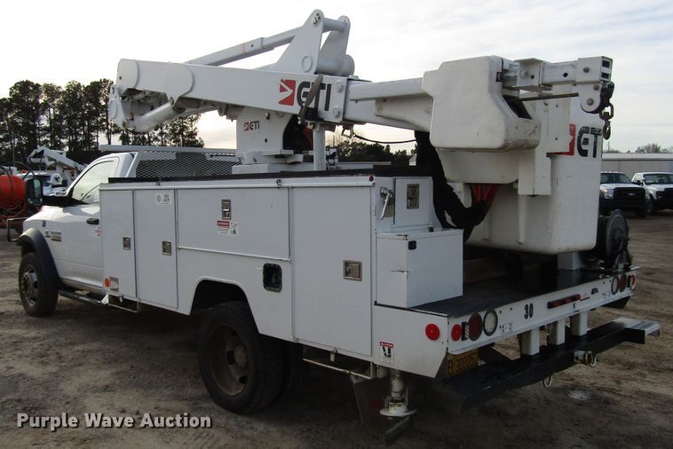 image for item DH8282 2014 Dodge Ram 5500 bucket truck