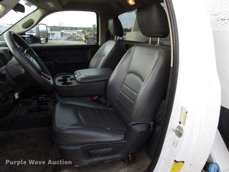 image for item DH8282 2014 Dodge Ram 5500 bucket truck