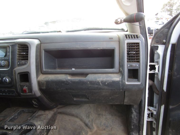 image for item DH8282 2014 Dodge Ram 5500 bucket truck