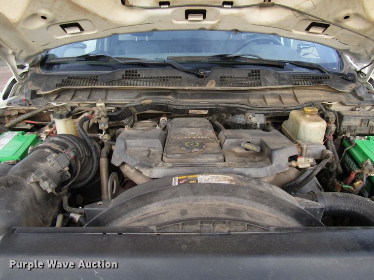 image for item DH8282 2014 Dodge Ram 5500 bucket truck