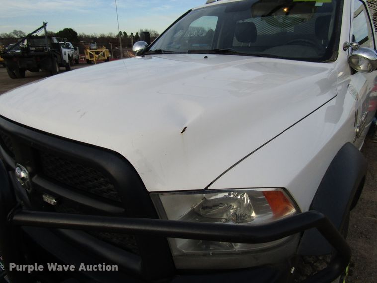 image for item DH8282 2014 Dodge Ram 5500 bucket truck