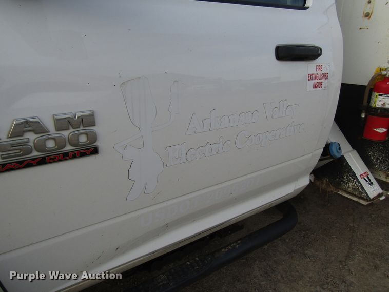 image for item DH8282 2014 Dodge Ram 5500 bucket truck