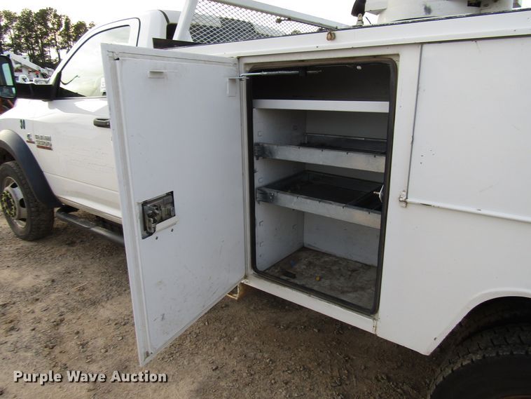 image for item DH8282 2014 Dodge Ram 5500 bucket truck