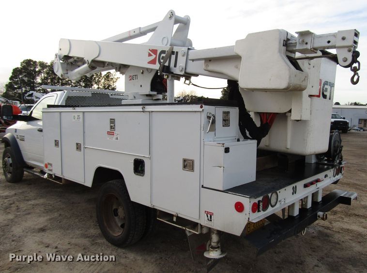image for item DH8282 2014 Dodge Ram 5500 bucket truck