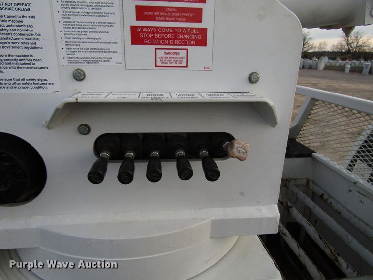 image for item DH8282 2014 Dodge Ram 5500 bucket truck