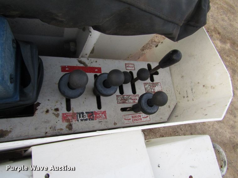 image for item DH8282 2014 Dodge Ram 5500 bucket truck