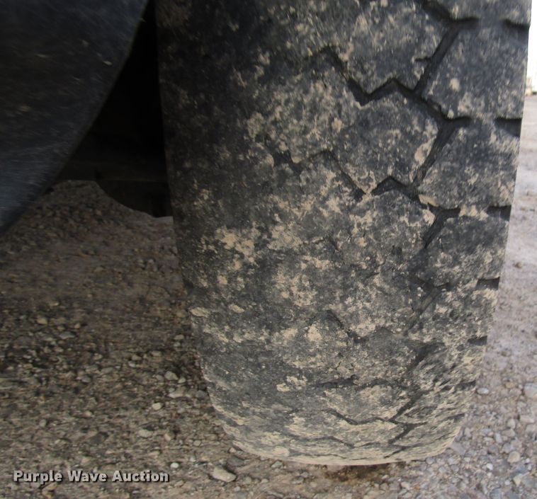 image for item DH8282 2014 Dodge Ram 5500 bucket truck