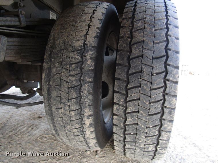 image for item DH8282 2014 Dodge Ram 5500 bucket truck