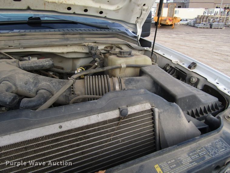 image for item DH8283 2009 Ford F250 Super Duty utility bed pickup truck