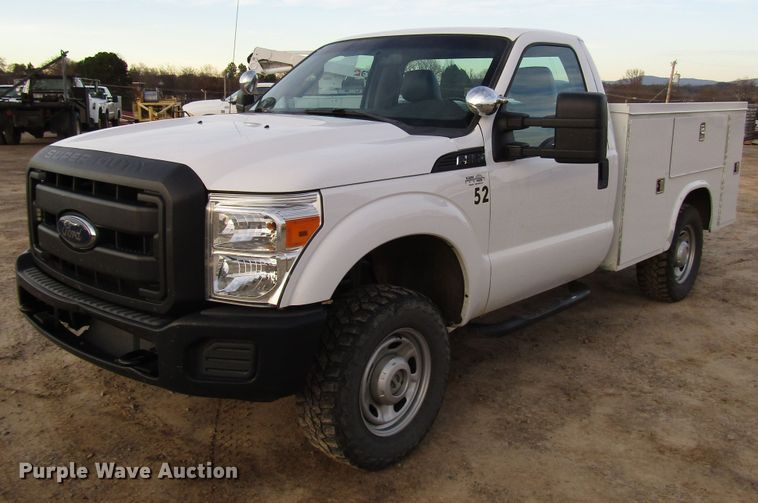 image for item DH8284 2013 Ford F250 Super Duty utility bed pickup truck