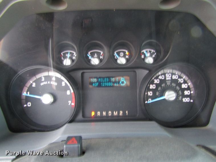 image for item DH8284 2013 Ford F250 Super Duty utility bed pickup truck