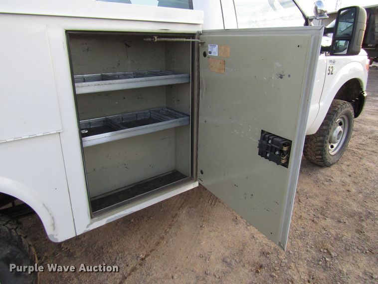 image for item DH8284 2013 Ford F250 Super Duty utility bed pickup truck
