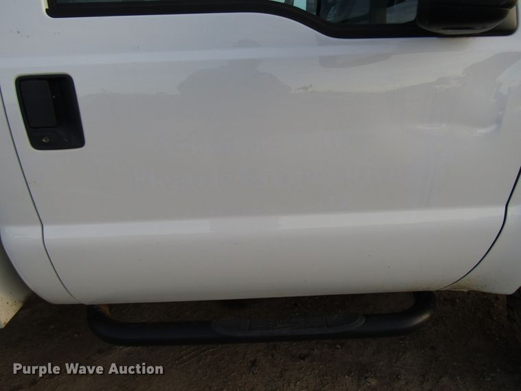 image for item DH8284 2013 Ford F250 Super Duty utility bed pickup truck