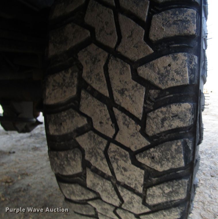 image for item DH8284 2013 Ford F250 Super Duty utility bed pickup truck