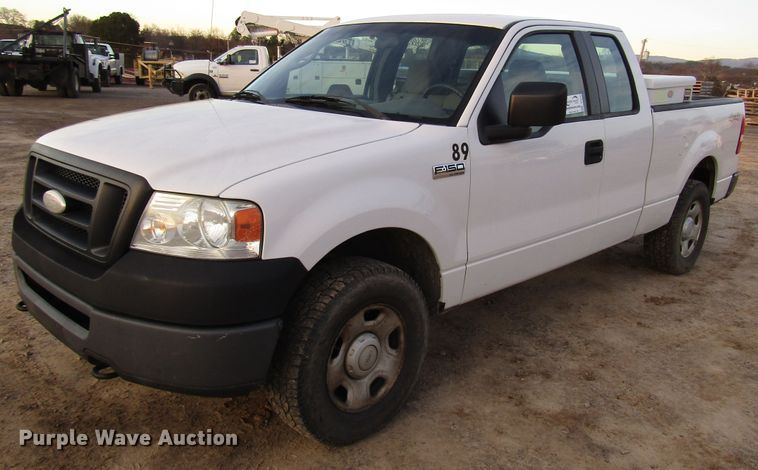 image for item DH8285 2007 Ford F150 SuperCab pickup truck