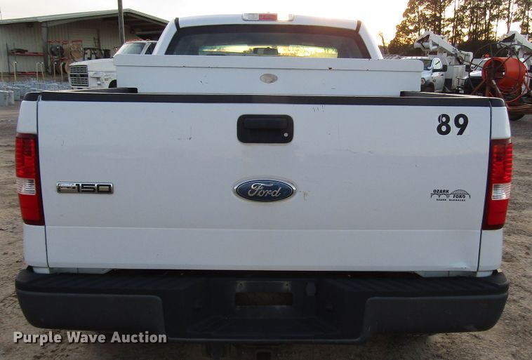 image for item DH8285 2007 Ford F150 SuperCab pickup truck