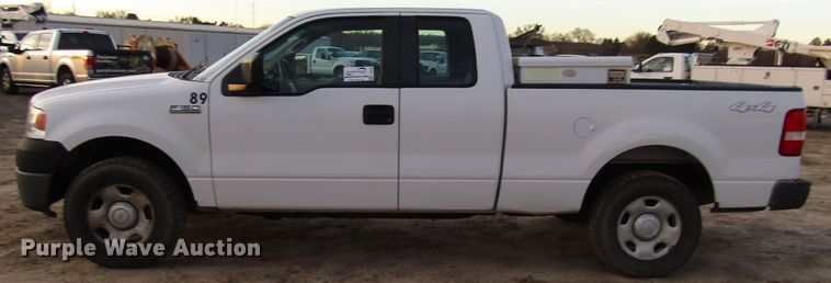 image for item DH8285 2007 Ford F150 SuperCab pickup truck