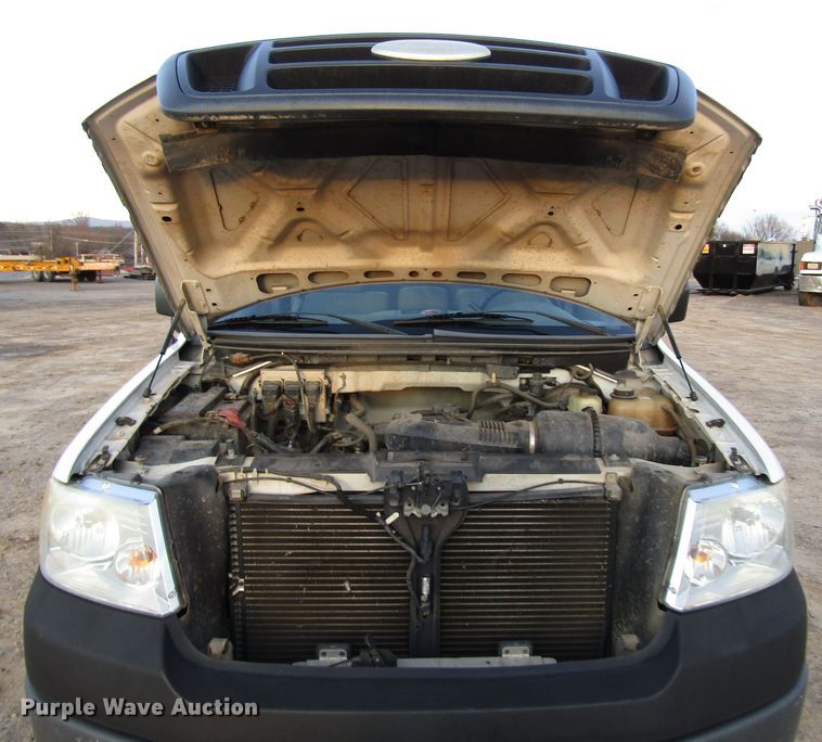 image for item DH8285 2007 Ford F150 SuperCab pickup truck