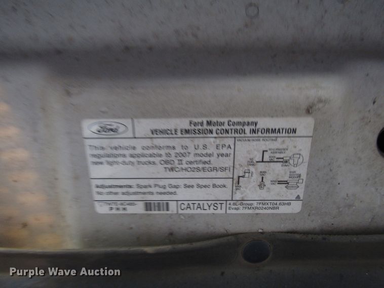 image for item DH8285 2007 Ford F150 SuperCab pickup truck