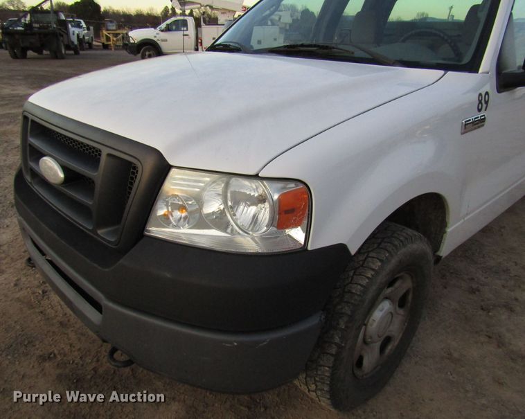 image for item DH8285 2007 Ford F150 SuperCab pickup truck