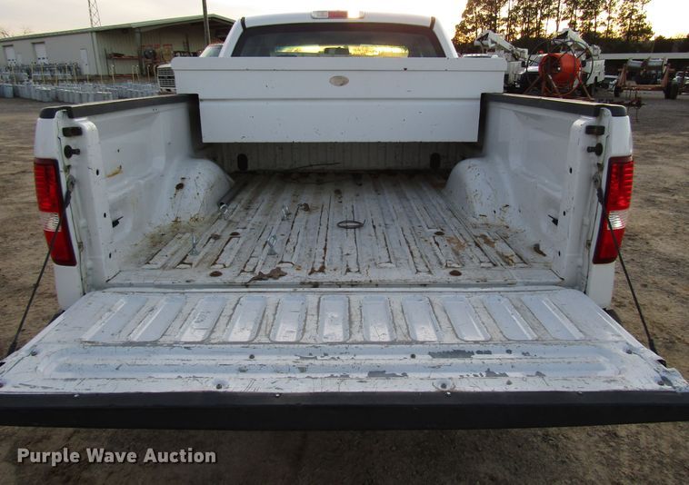 image for item DH8285 2007 Ford F150 SuperCab pickup truck